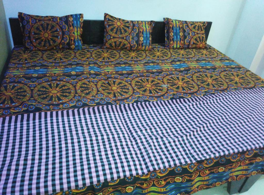 Mansarovar Guest House 乌贾因 外观 照片