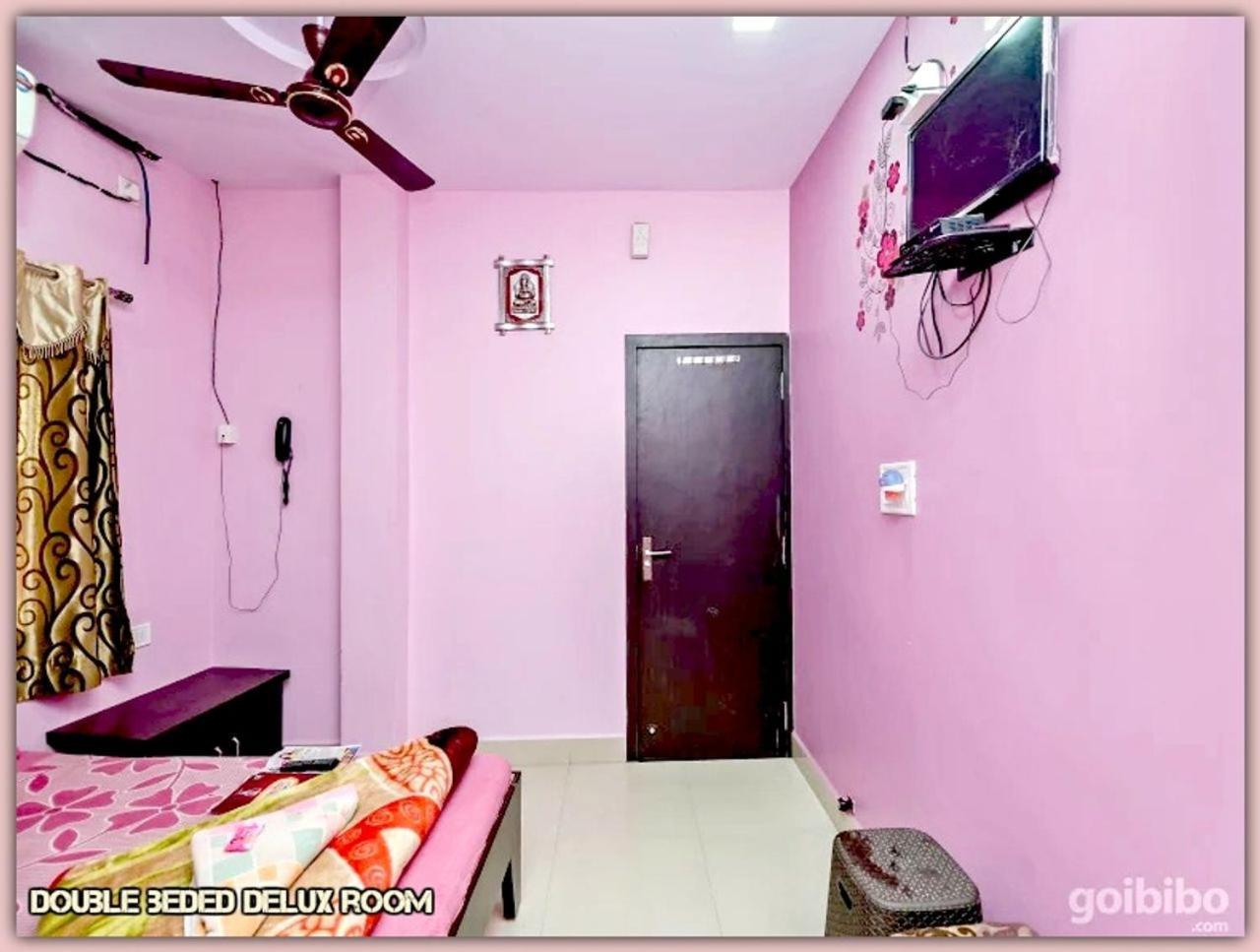 Mansarovar Guest House 乌贾因 外观 照片